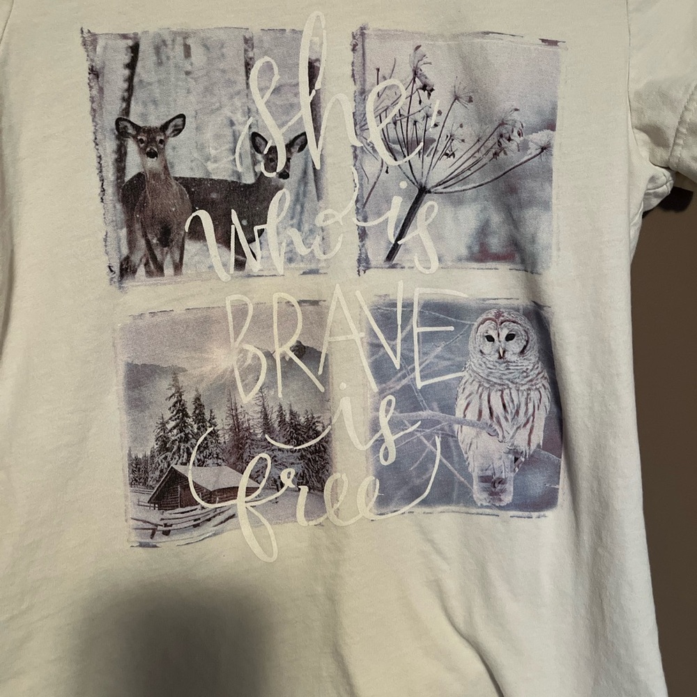 Canadiana tee Ladies, youth. Winter Snow, landscape animals  XS 100% cotton
